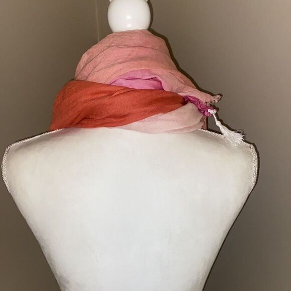 Ann Taylor Loft Tasseled Wrap/Scarf! - Picture 4 of 11